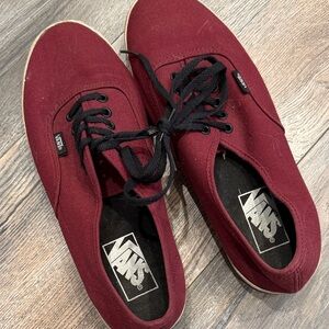 Vans Men's / Women’s Burgundy Canvas Lace-Up Sneakers